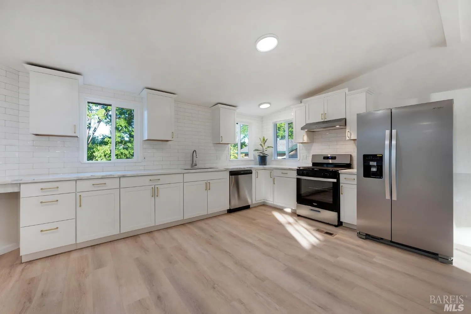 18259 Cottonwood Ave in Sonoma